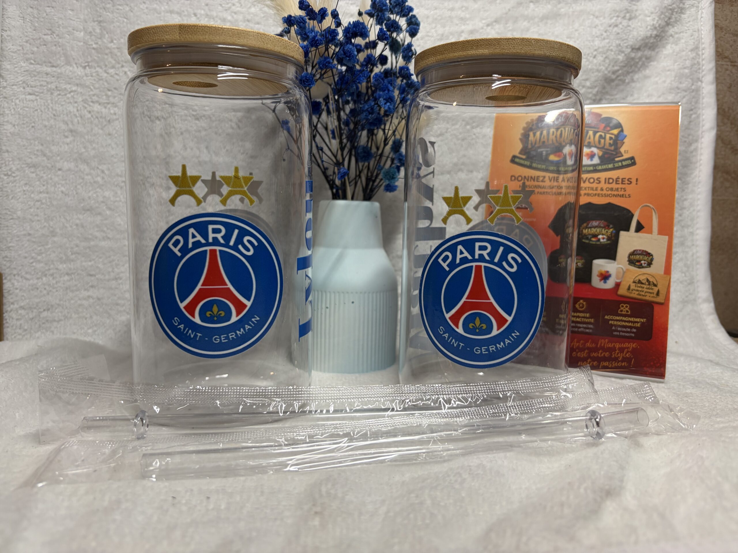 Gobelet avec paille personnalisé – Image 2